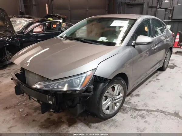 KMHD84LF0LU937196 2020 HYUNDAI ELANTRA - Image 2