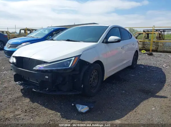 KMHD84LF0LU940681 2020 HYUNDAI ELANTRA - Image 2