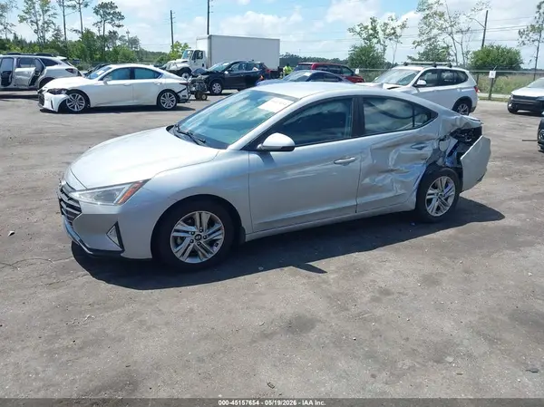 KMHD84LF0LU942303 2020 HYUNDAI ELANTRA - Image 2