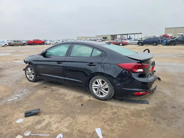 KMHD84LF0LU951650 2020 HYUNDAI ELANTRA - Image 2