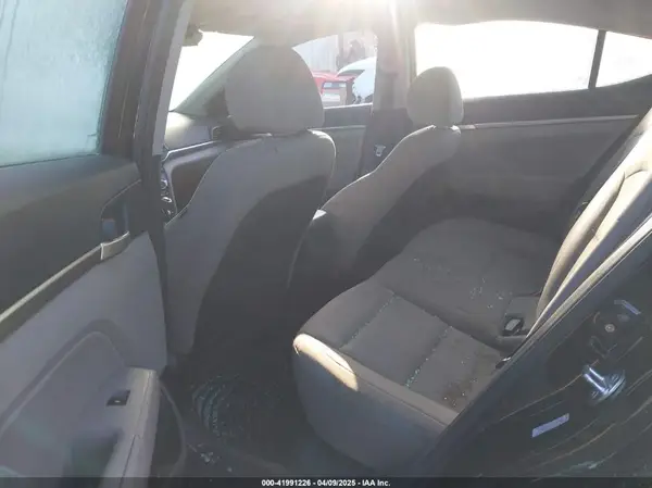 KMHD84LF0LU954001 2020 HYUNDAI ELANTRA - Image 8