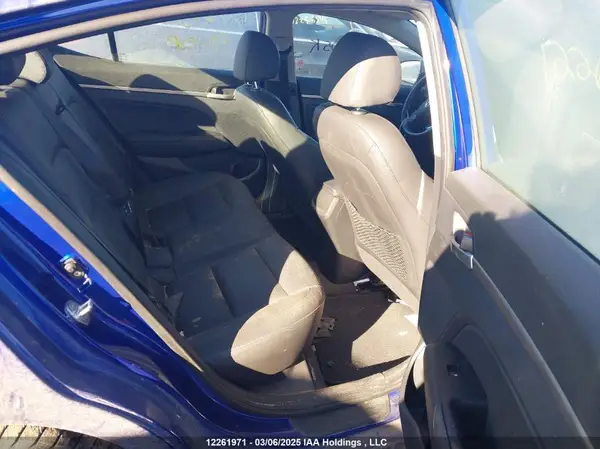 KMHD84LF0LU972935 2020 HYUNDAI ELANTRA - Image 8
