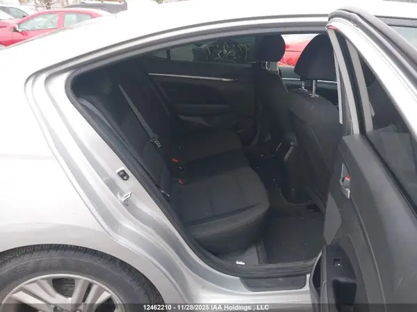 KMHD84LF0LU976967 2020 HYUNDAI ELANTRA - Image 8