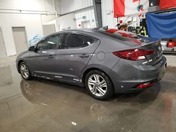 KMHD84LF0LU978329 2020 HYUNDAI ELANTRA - Image 2