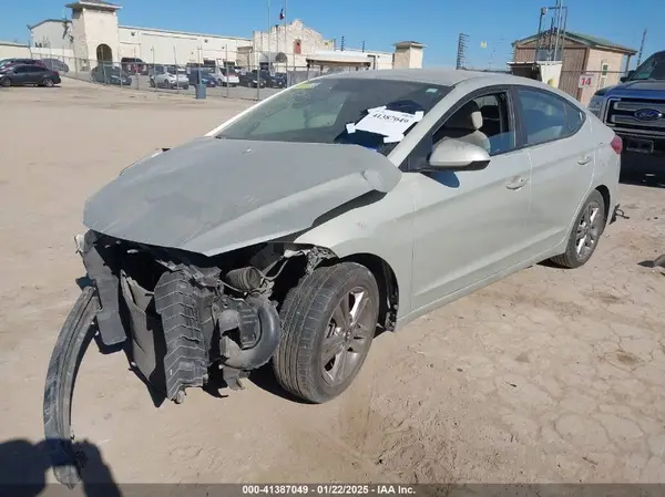 KMHD84LF1HU060936 2017 HYUNDAI ELANTRA - Image 2