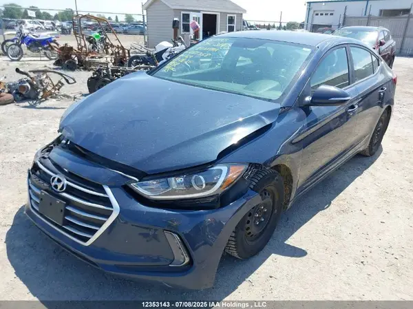 KMHD84LF1HU087358 2017 HYUNDAI ELANTRA - Image 2