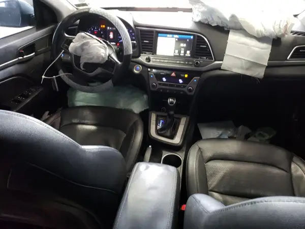 KMHD84LF1HU102361 2017 HYUNDAI ELANTRA - Image 8