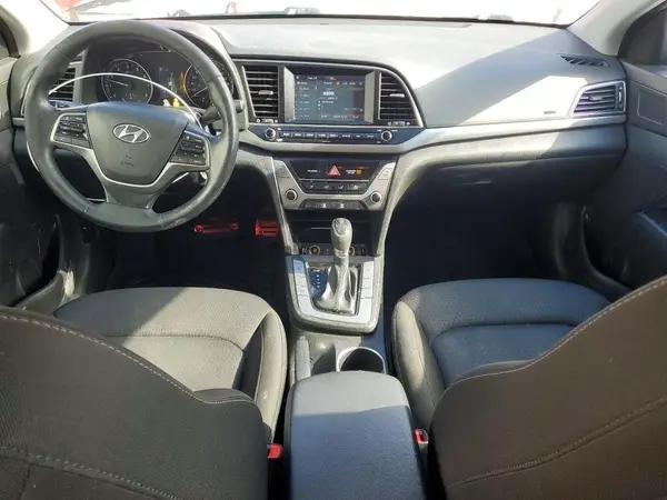 KMHD84LF1HU111691 2017 HYUNDAI ELANTRA - Image 8