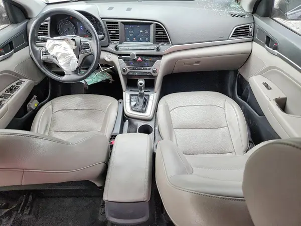 KMHD84LF1HU116308 2017 HYUNDAI ELANTRA - Image 8