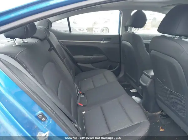 KMHD84LF1HU119578 2017 HYUNDAI ELANTRA - Image 8