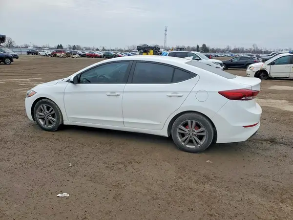 KMHD84LF1HU123372 2017 HYUNDAI ELANTRA - Image 2