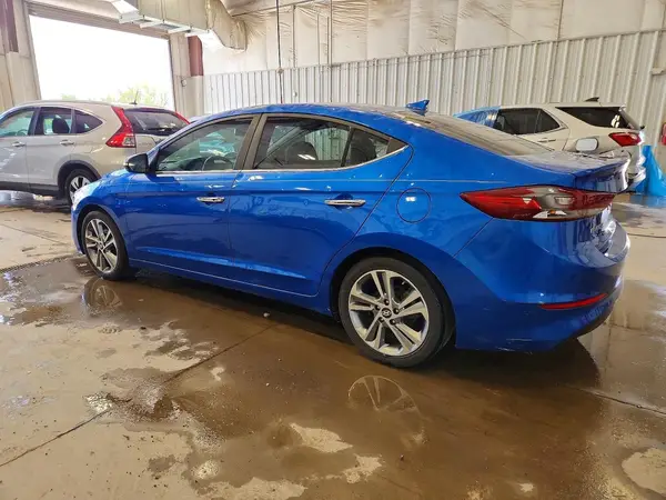 KMHD84LF1HU135473 2017 HYUNDAI ELANTRA - Image 2