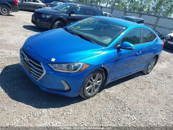KMHD84LF1HU137661 2017 HYUNDAI ELANTRA - Image 2