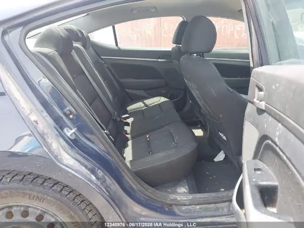 KMHD84LF1HU138745 2017 HYUNDAI ELANTRA - Image 8