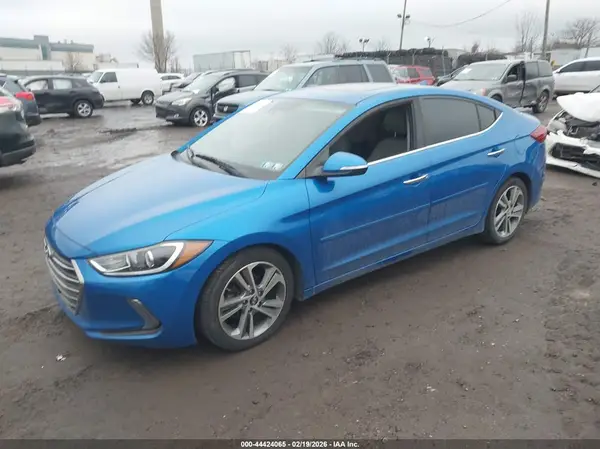KMHD84LF1HU139359 2017 HYUNDAI ELANTRA - Image 2