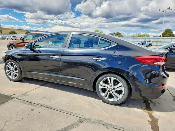 KMHD84LF1HU146828 2017 HYUNDAI ELANTRA - Image 2