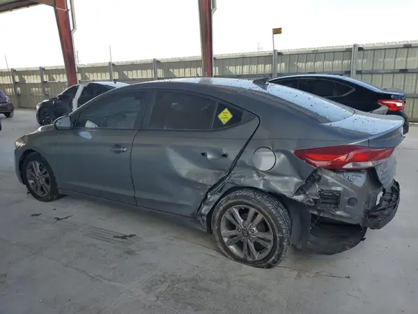 KMHD84LF1HU151799 2017 HYUNDAI ELANTRA - Image 2