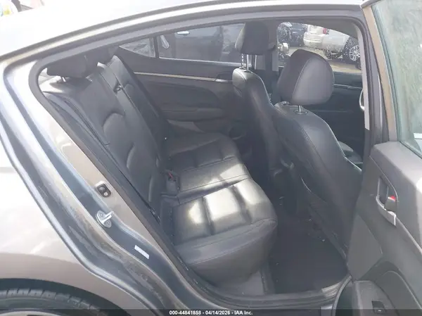 KMHD84LF1HU152287 2017 HYUNDAI ELANTRA - Image 8