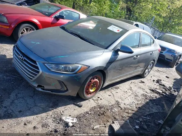 KMHD84LF1HU152645 2017 HYUNDAI ELANTRA - Image 2