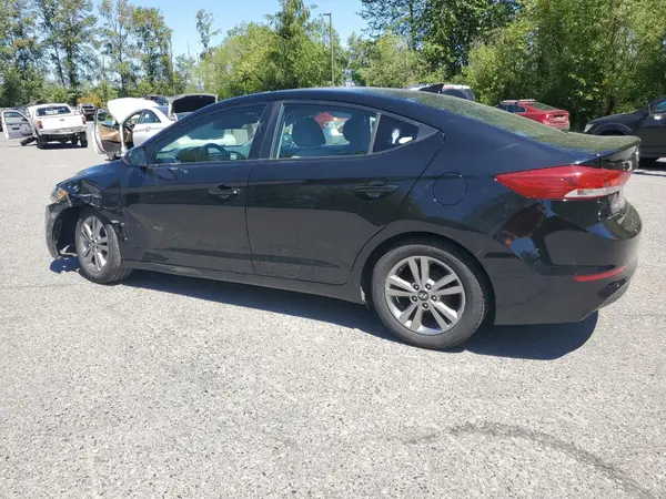 KMHD84LF1HU153617 2017 HYUNDAI ELANTRA - Image 2