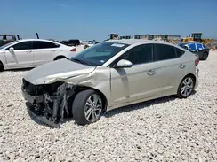 KMHD84LF1HU160423 2017 HYUNDAI ELANTRA
