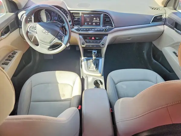 KMHD84LF1HU160437 2017 HYUNDAI ELANTRA - Image 8