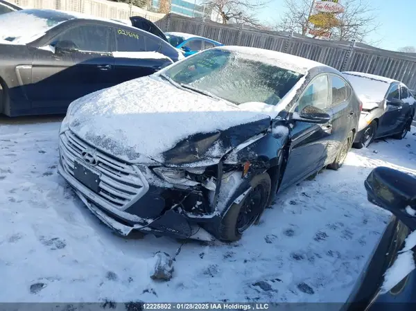 KMHD84LF1HU182289 2017 HYUNDAI ELANTRA - Image 2