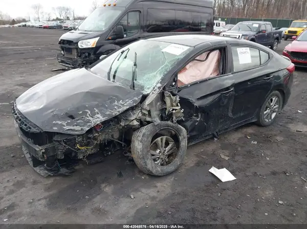 KMHD84LF1HU206221 2017 HYUNDAI ELANTRA - Image 2