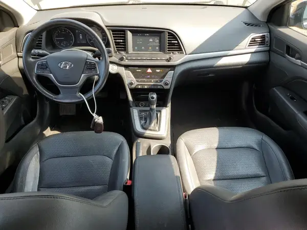KMHD84LF1HU206347 2017 HYUNDAI ELANTRA - Image 8