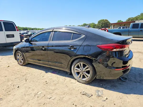 KMHD84LF1HU214285 2017 HYUNDAI ELANTRA - Image 2