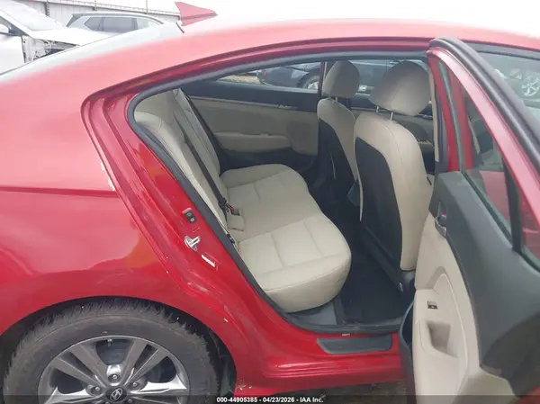 KMHD84LF1HU217364 2017 HYUNDAI ELANTRA - Image 8