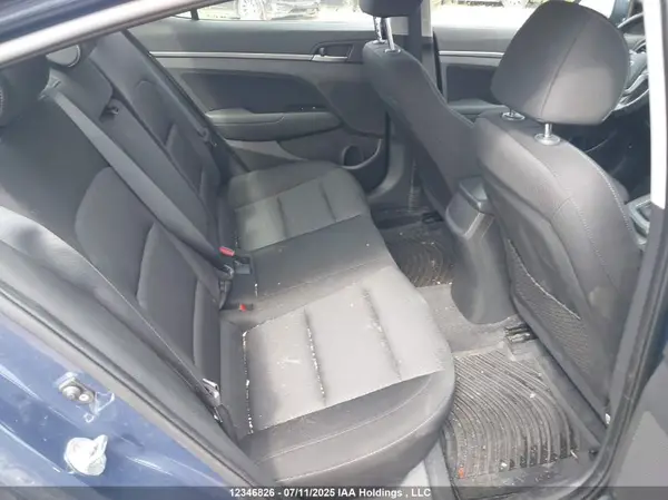 KMHD84LF1HU217896 2017 HYUNDAI ELANTRA - Image 8