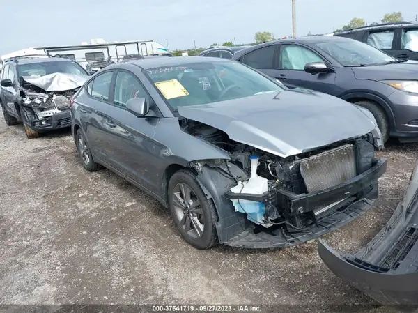 KMHD84LF1HU222600 2017 HYUNDAI ELANTRA - Image 1