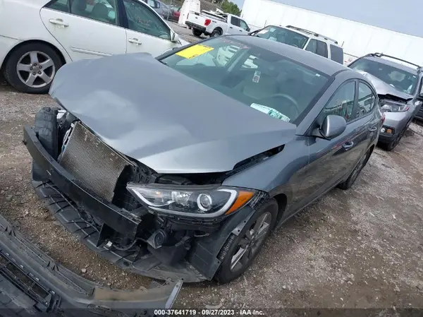KMHD84LF1HU222600 2017 HYUNDAI ELANTRA - Image 2