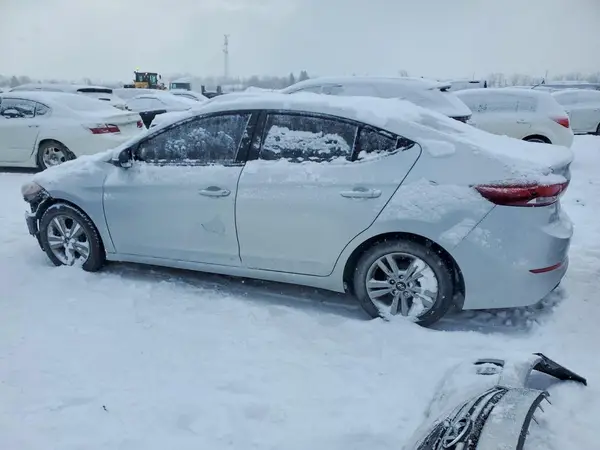 KMHD84LF1HU231457 2017 HYUNDAI ELANTRA - Image 2