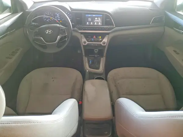 KMHD84LF1HU245942 2017 HYUNDAI ELANTRA - Image 8