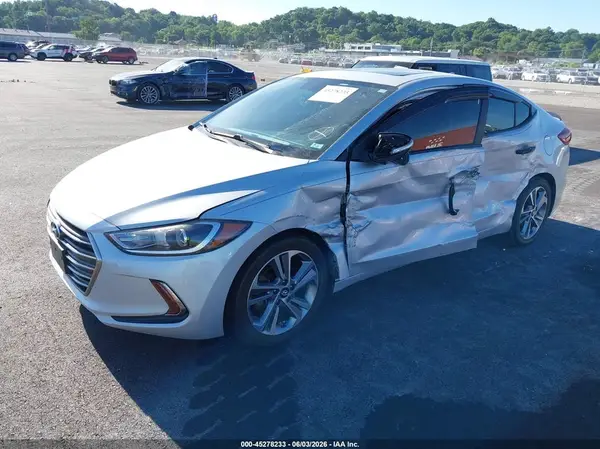 KMHD84LF1HU266905 2017 HYUNDAI ELANTRA - Image 2