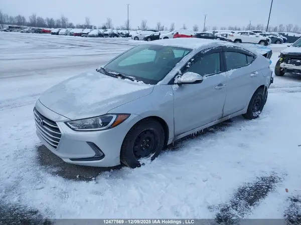 KMHD84LF1HU274776 2017 HYUNDAI ELANTRA - Image 2