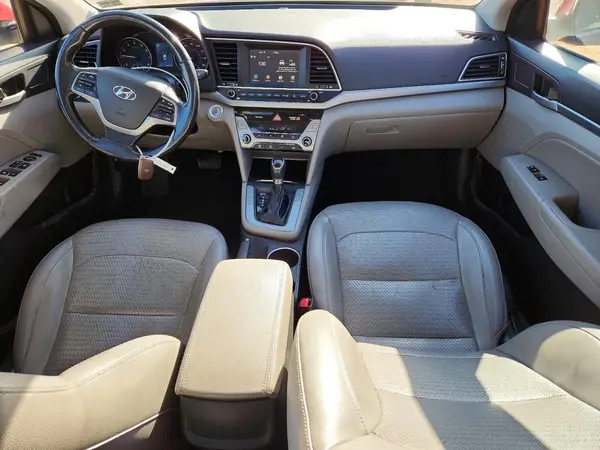 KMHD84LF1HU281808 2017 HYUNDAI ELANTRA - Image 8