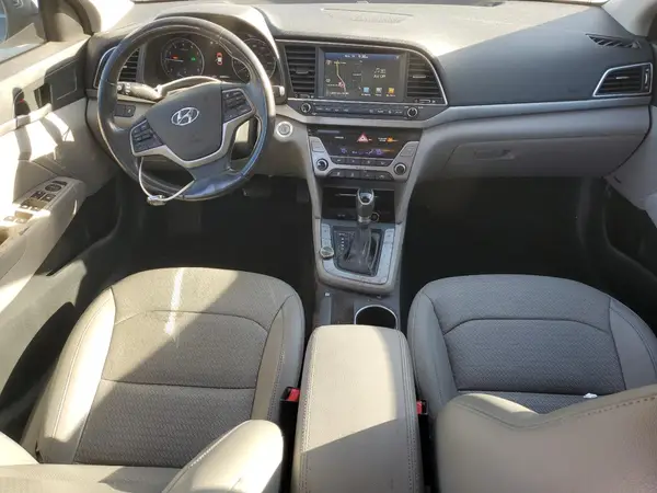 KMHD84LF1HU283672 2017 HYUNDAI ELANTRA - Image 8