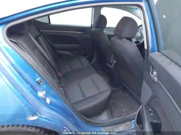 KMHD84LF1HU291559 2017 HYUNDAI ELANTRA - Image 8