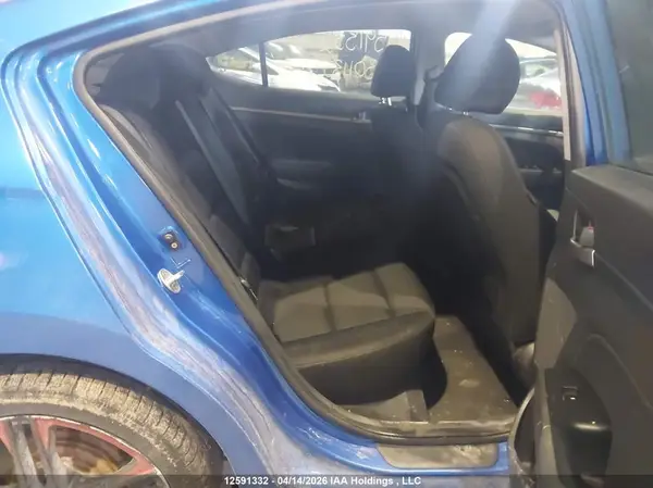 KMHD84LF1HU301135 2017 HYUNDAI ELANTRA - Image 8