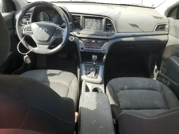 KMHD84LF1HU301930 2017 HYUNDAI ELANTRA - Image 8