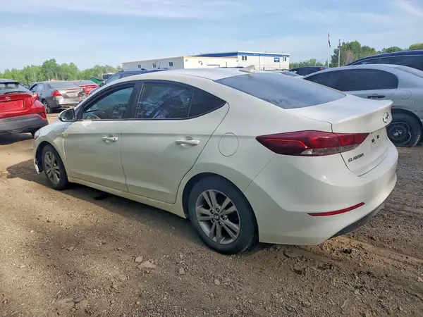 KMHD84LF1HU304469 2017 HYUNDAI ELANTRA - Image 2