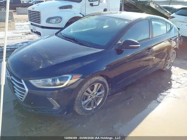 KMHD84LF1HU308330 2017 HYUNDAI ELANTRA - Image 2