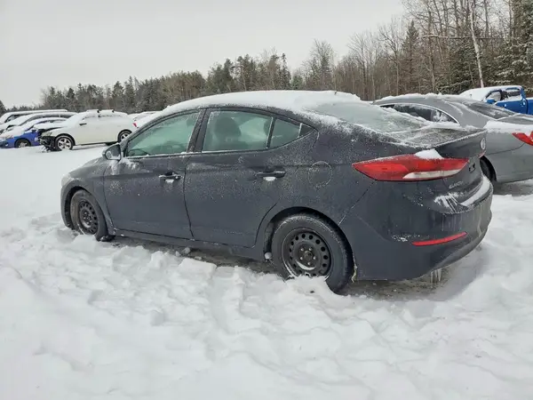 KMHD84LF1HU322129 2017 HYUNDAI ELANTRA - Image 2