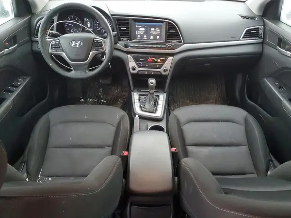 KMHD84LF1HU322129 2017 HYUNDAI ELANTRA - Image 8