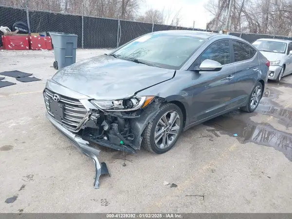 KMHD84LF1HU327363 2017 HYUNDAI ELANTRA - Image 2