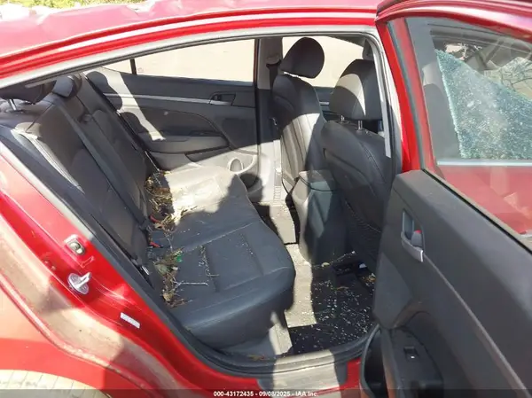 KMHD84LF1HU328089 2017 HYUNDAI ELANTRA - Image 8