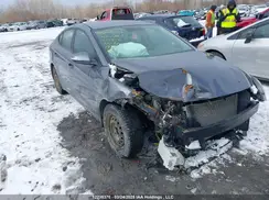 KMHD84LF1HU335527 2017 HYUNDAI ELANTRA